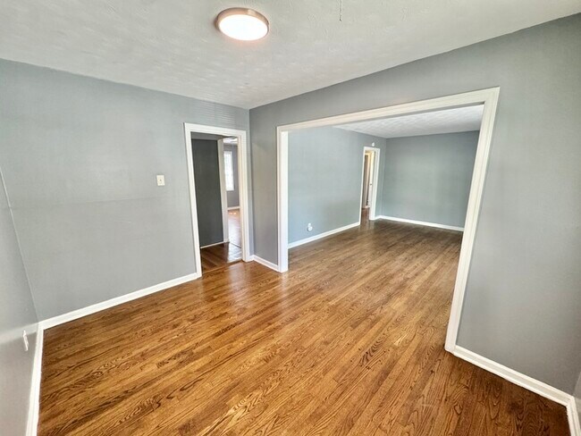 Building Photo - 5157 Horn Lake Rd