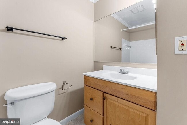 Building Photo - 6099 Majors Ln