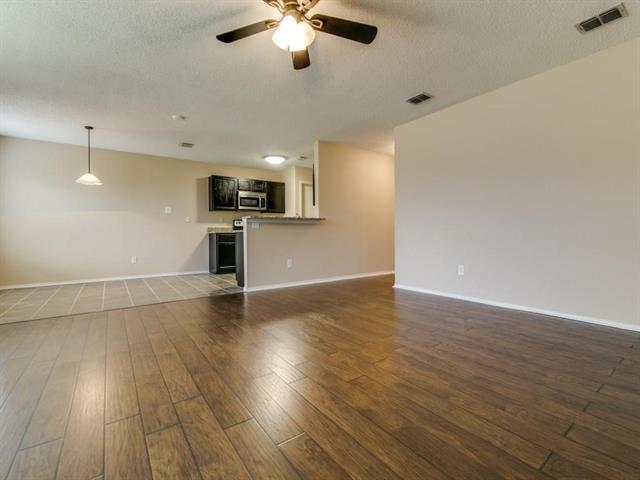 Building Photo - 1419 Leeward Ln