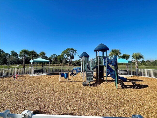 Building Photo - 6408 Wekiwa St