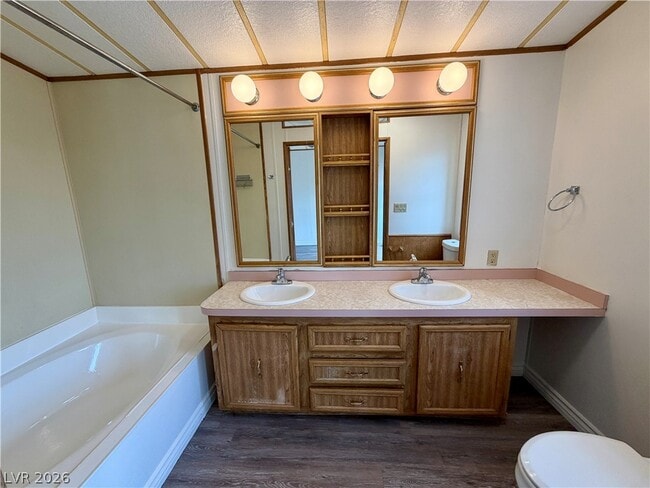 Building Photo - 230 Shoshone Ln