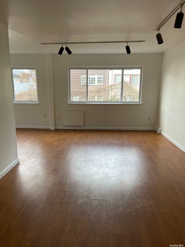 22175 Horace Harding Expy 22175 Horace Harding Expy Queens NY 11364 Apartment Finder