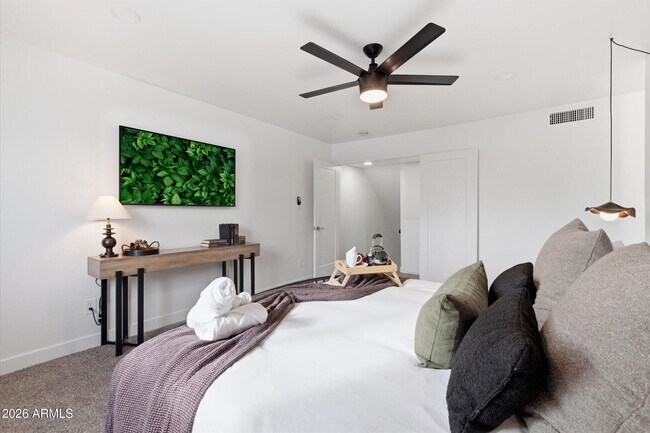 Building Photo - 4308 N Parkway Ave