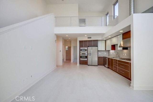 Building Photo - 3 Delancy