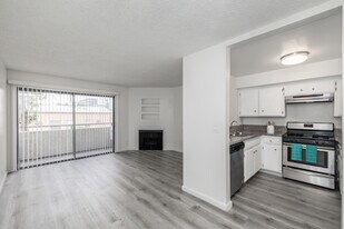 Interior Photo - 825 S. Hobart Blvd.