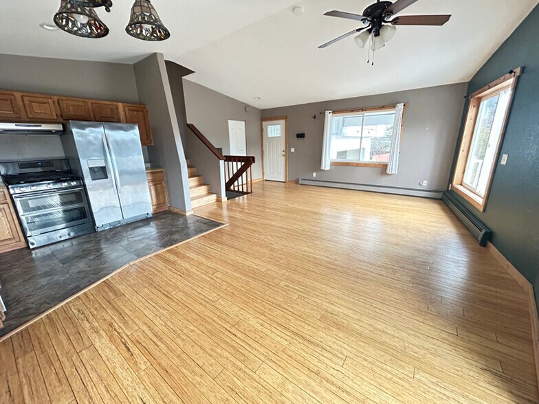 Building Photo - 3210 N Bald Eagle Dr