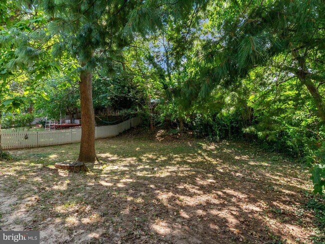 Building Photo - 1411 Stonecreek Rd