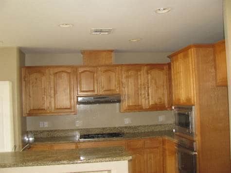 Building Photo - Southwest 4 bedroom 2 bath