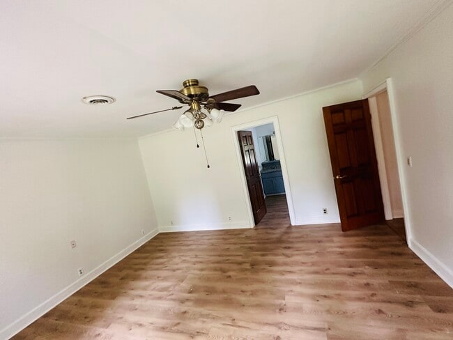 Building Photo - 8442 Wheeling Rd