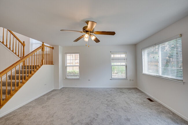 Building Photo - 2963 Saganashkee Ln