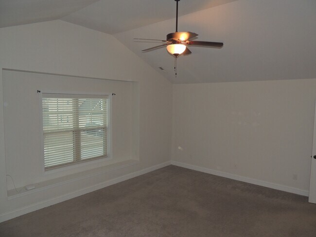 Building Photo - 228 Wentworth Dr