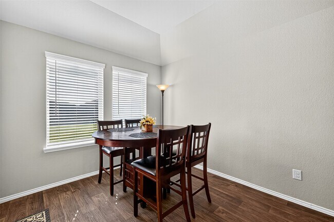 Building Photo - 6322 Fairfield Brook Ln