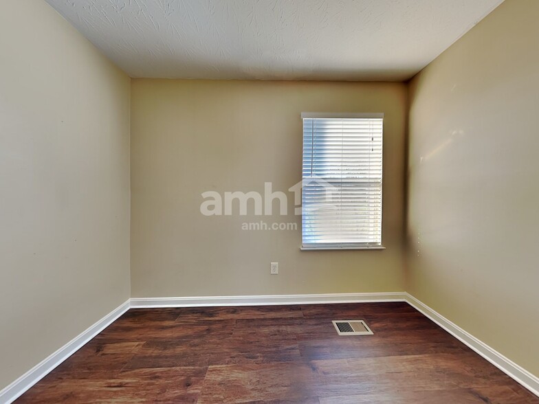 Building Photo - 2537 Keller Ct
