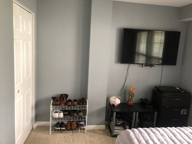 Building Photo - 7518 Snowpea Court, Unit E