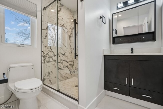 Building Photo - 30 Hemlock Terrace