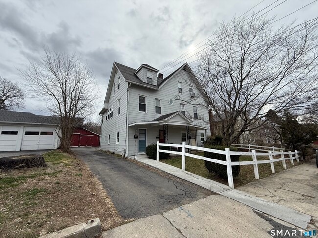 Building Photo - 170 N State St