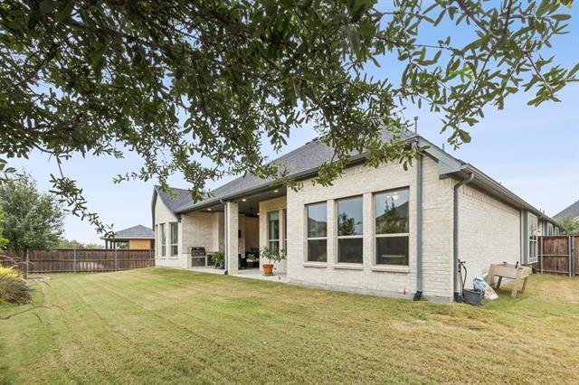 Building Photo - 2607 Maverick Way
