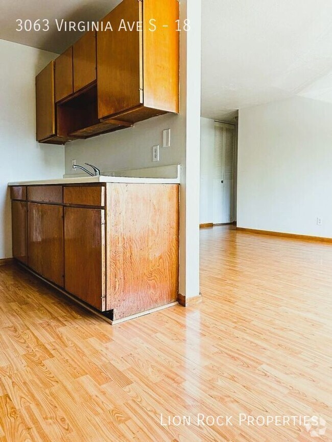 Building Photo - Cozy 1 bedroom in a Great St. Louis Park L...