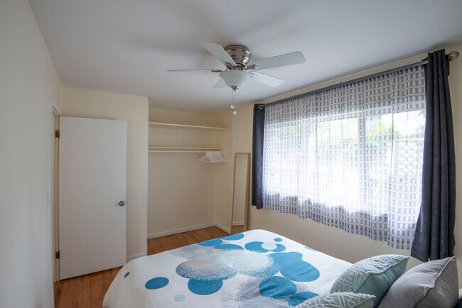 Main Bedroom - 9224 N Tyler Ave