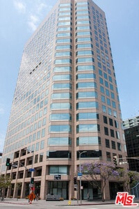 Building Photo - 801S S Grand Ave