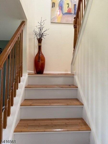 Building Photo - 1704 Bergen Ct