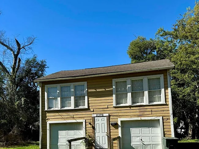Primary Photo - 2370 Ave C