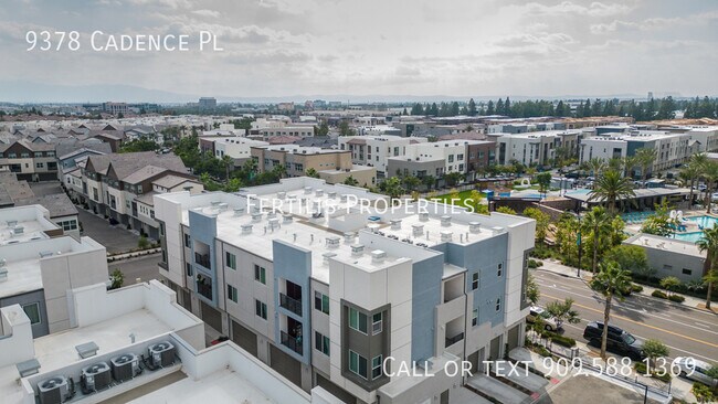 Building Photo - 9378 Cadence Pl