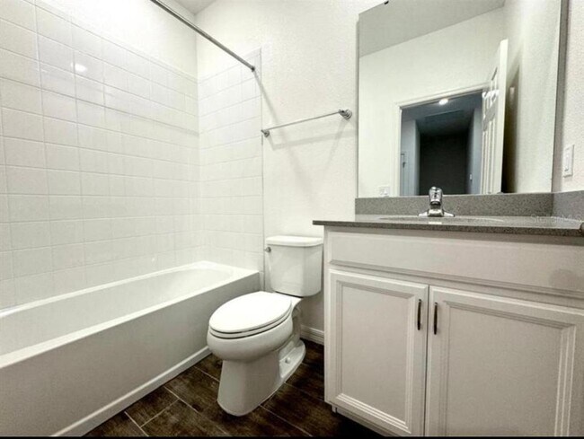 Building Photo - 7292 Canali Wy