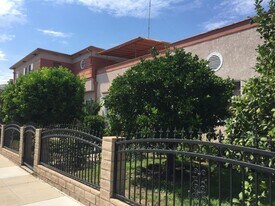 Building Photo - 8333 W 1st St