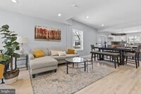 Building Photo - 4840 Hayes St NE