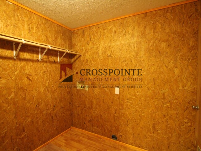Building Photo - Coming Soon! 3 Bedroom 2 Bath in Bullard! Large Shop!