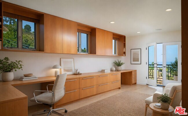 Building Photo - 3235 Rambla Pacifico St
