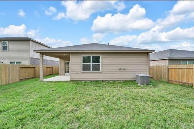 Building Photo - 10623 Lost aples Dr