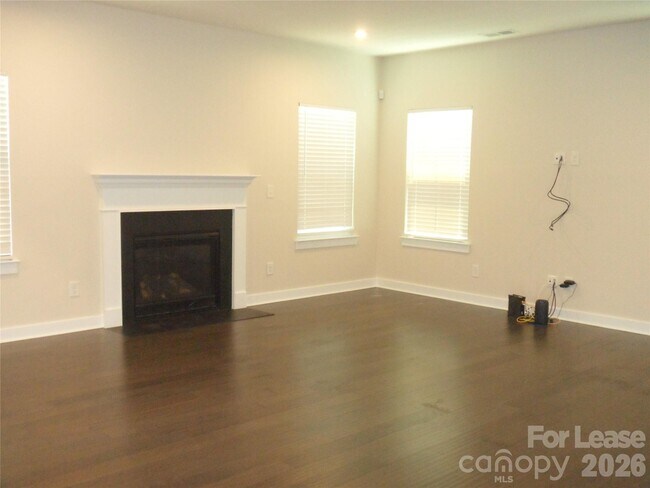 Building Photo - 1239 Harkey Creek Dr