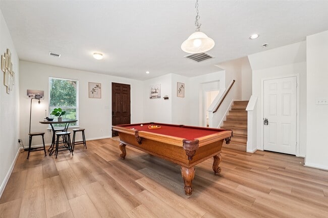 Building Photo - 4306 Lake Cypress Cir