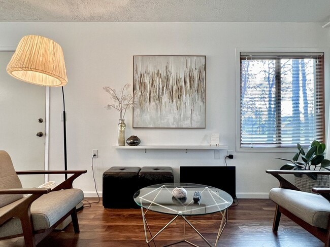 Building Photo - The Webster Street Retreat: A Fabulous Hot...
