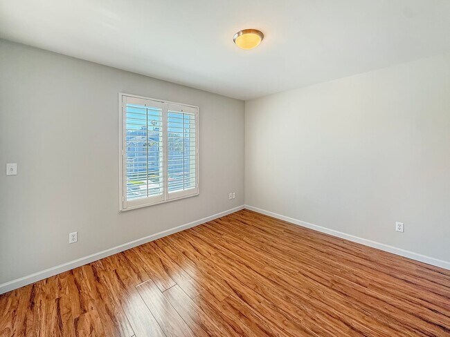 Building Photo - Charming 1BR/1BA with Private Patio in Cit...