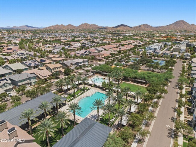 Building Photo - 2024 W Andalusian Trail