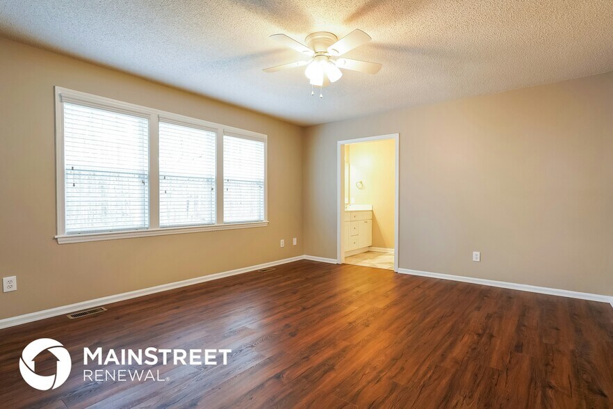 Building Photo - 506 Crenshaw Ct