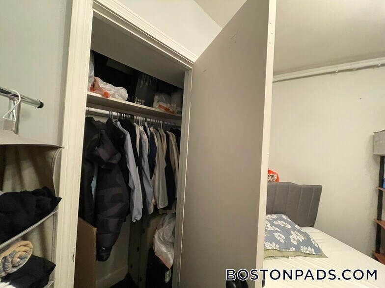 Building Photo - 16-20 Westland Ave.