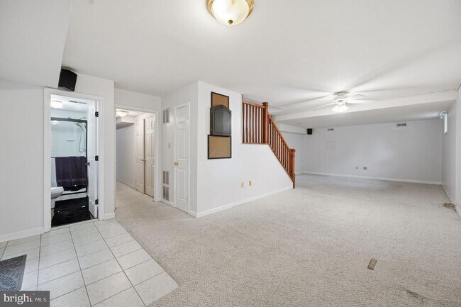 Building Photo - 10212 Winged Elm Cir