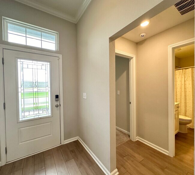 Building Photo - 8056 Island Fox Rd