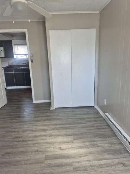 Building Photo - 304 E Lehr Ave