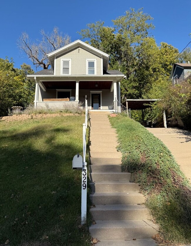 Building Photo - COMING SOON! Historic East Side Beauty!