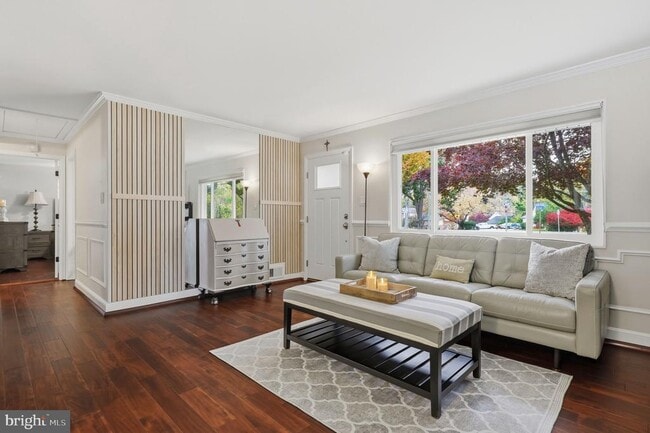 Building Photo - 7137 Murray Ln