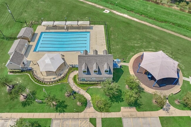 Building Photo - 10022 Elkwood Glen Ln