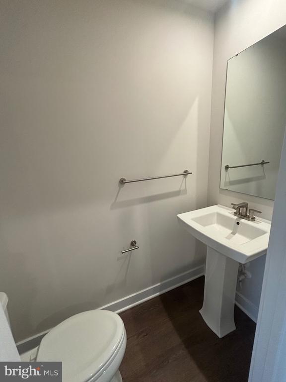 Building Photo - 4347 Southerby Dr