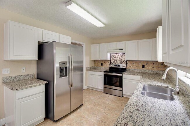 Building Photo - 142 Wilson Bay Ct