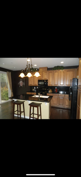 Primary Photo - 1203 Ferry Cir