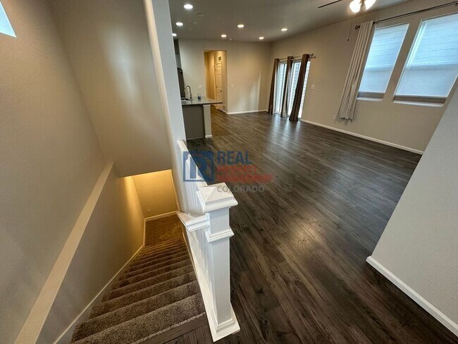 Building Photo - 6634 N Cathay St